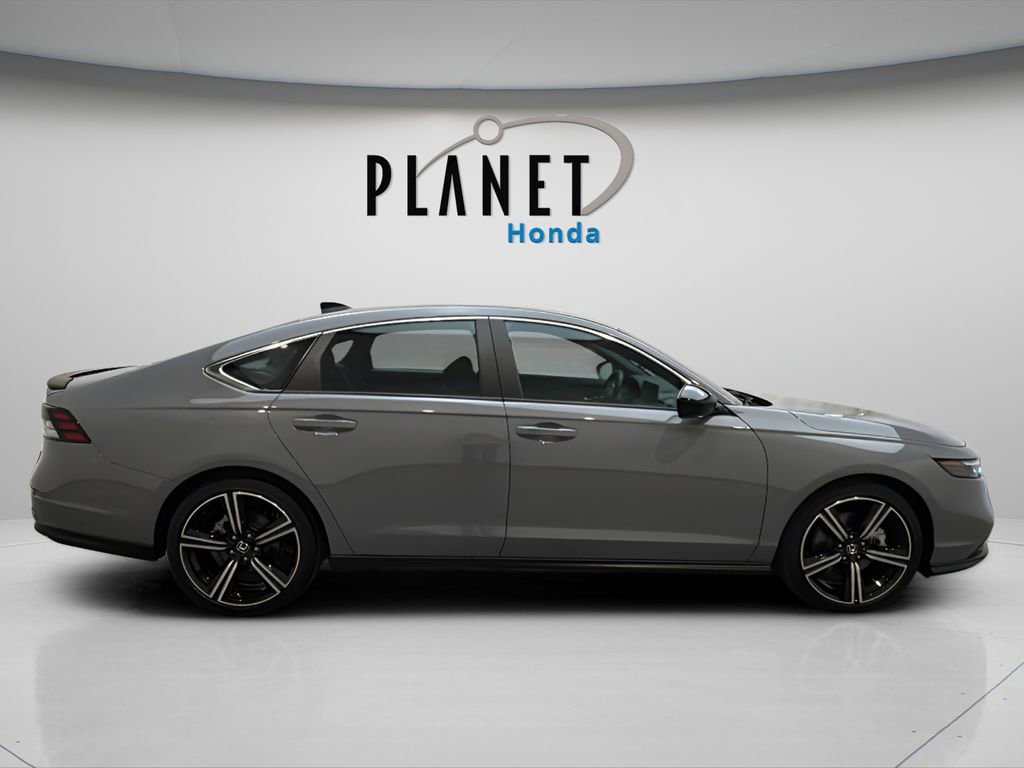 Certified 2023 Honda Accord Sport image 8