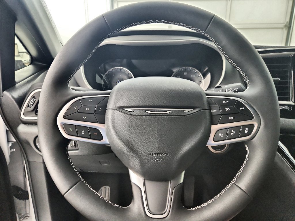 New 2027 Chrysler Pacifica LX FWD image 21