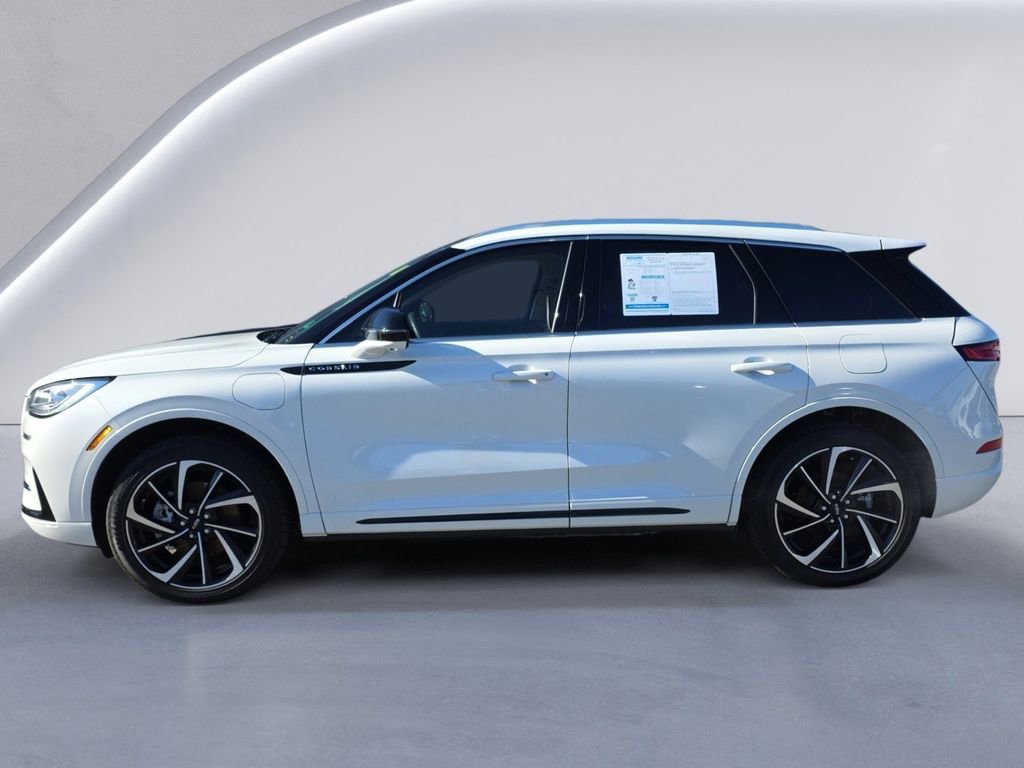 Used 2023 Lincoln Corsair Grand Touring w/ Equipment Group 301A image 6