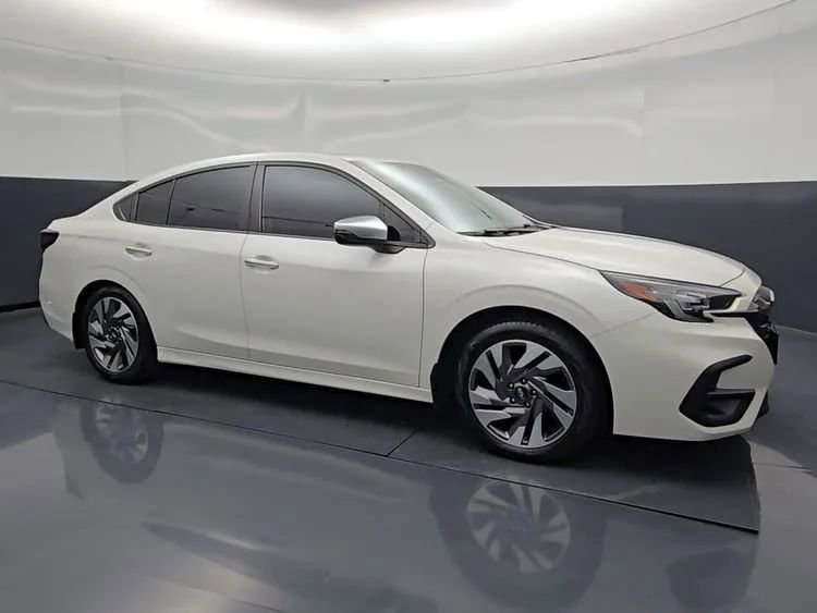 Used 2024 Subaru Legacy Touring XT AWD/4WD image 2