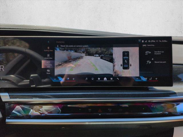 New 2026 BMW 760i xDrive w/ Luxury Rear Seating Package AWD/4WD image 12