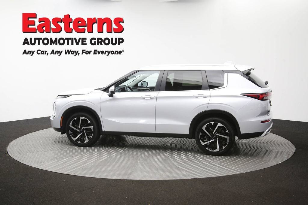 Used 2024 Mitsubishi Outlander SE AWD/4WD image 62