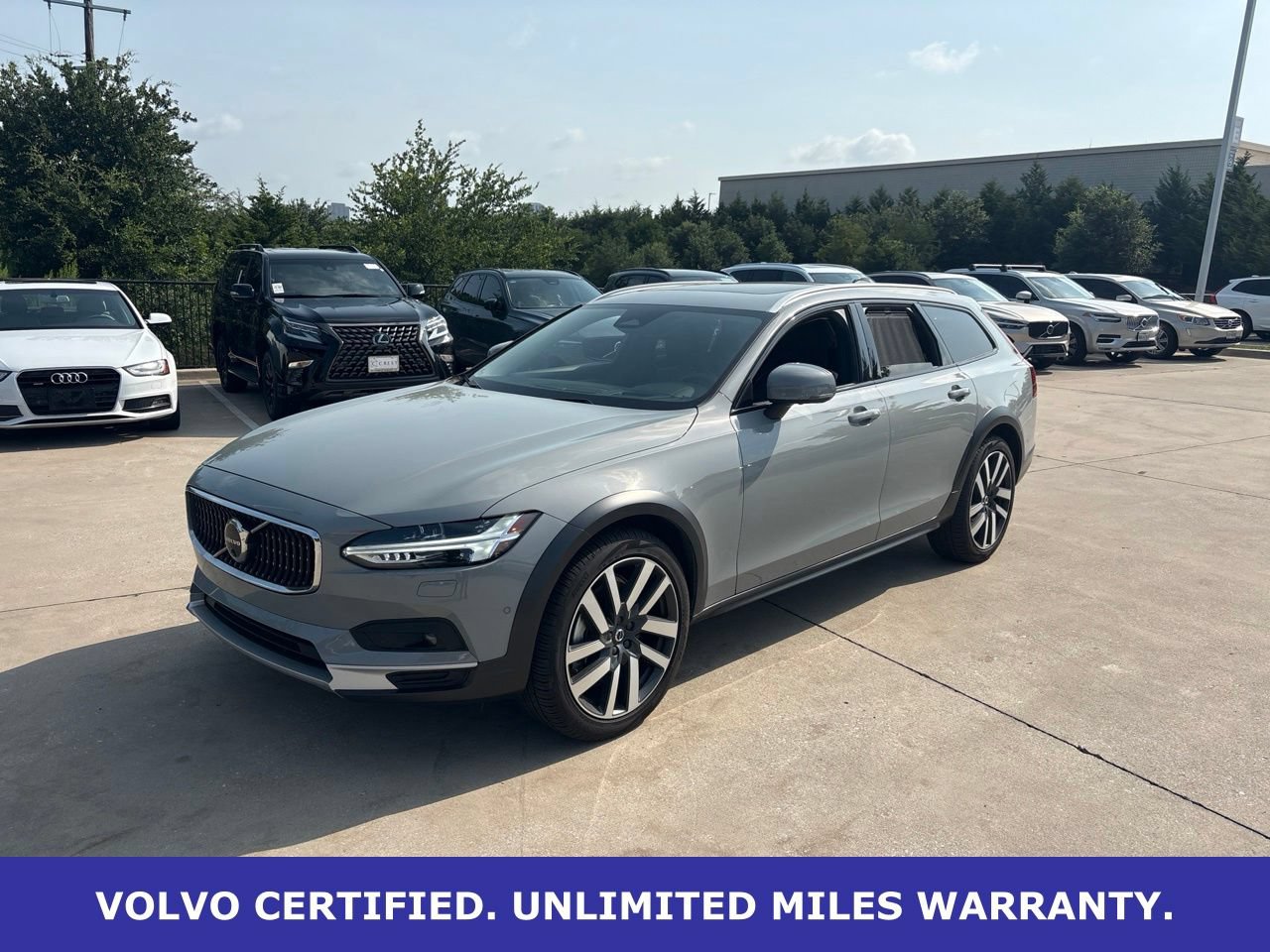 Certified 2025 Volvo V90 B6 Cross Country Ultra