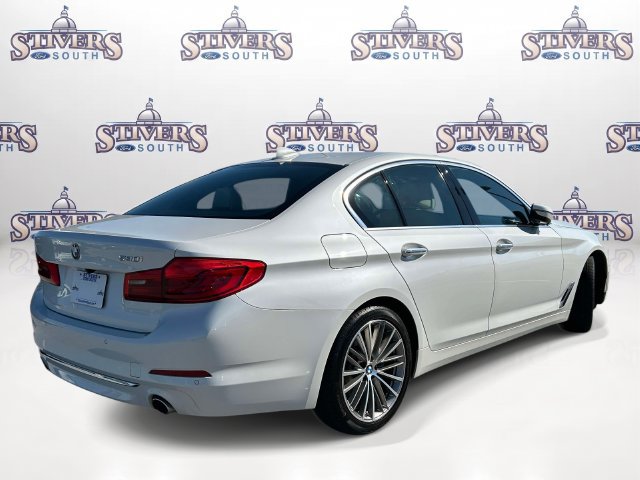 Used 2018 BMW 530i RWD image 3