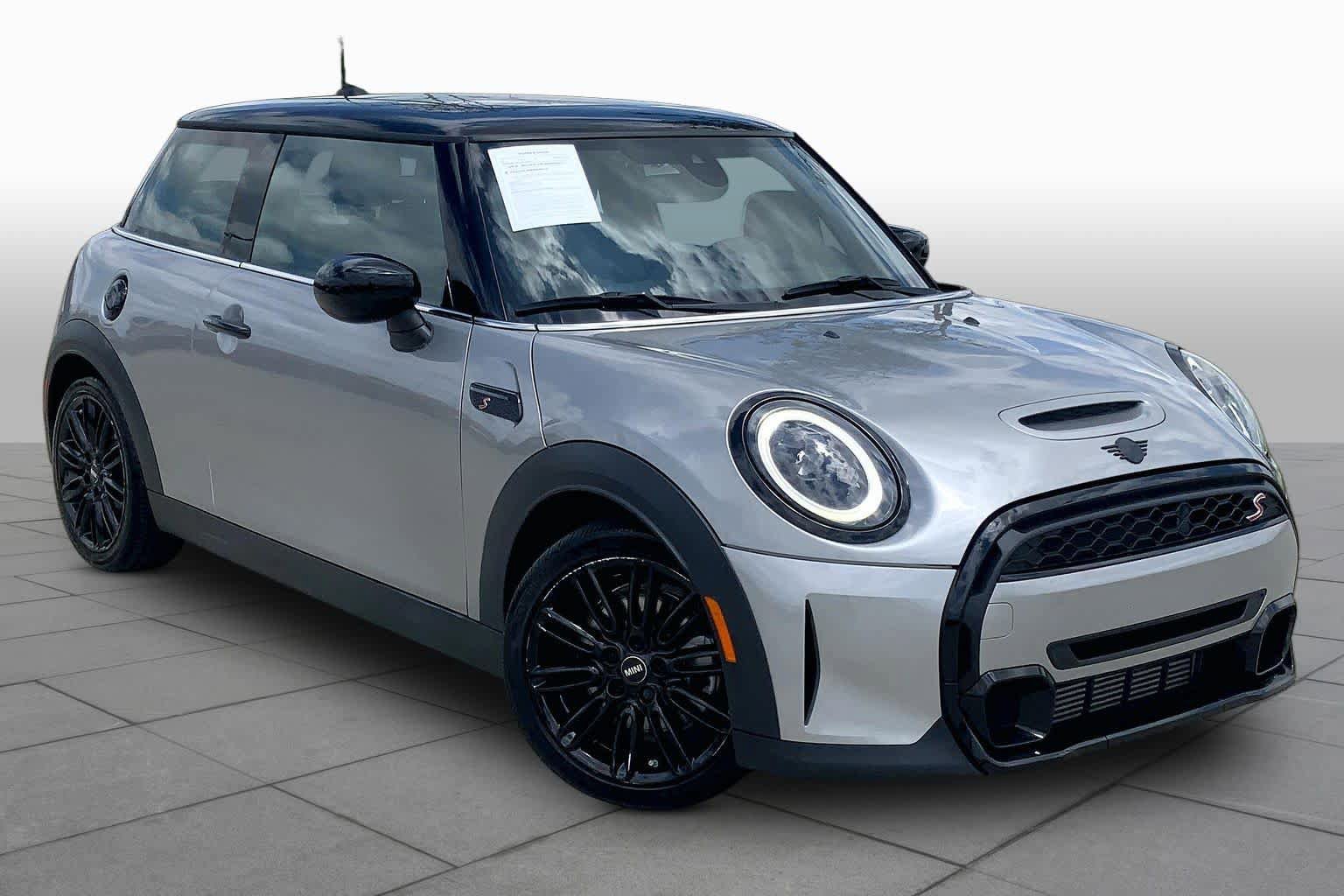 Used 2023 MINI Cooper S FWD image 2