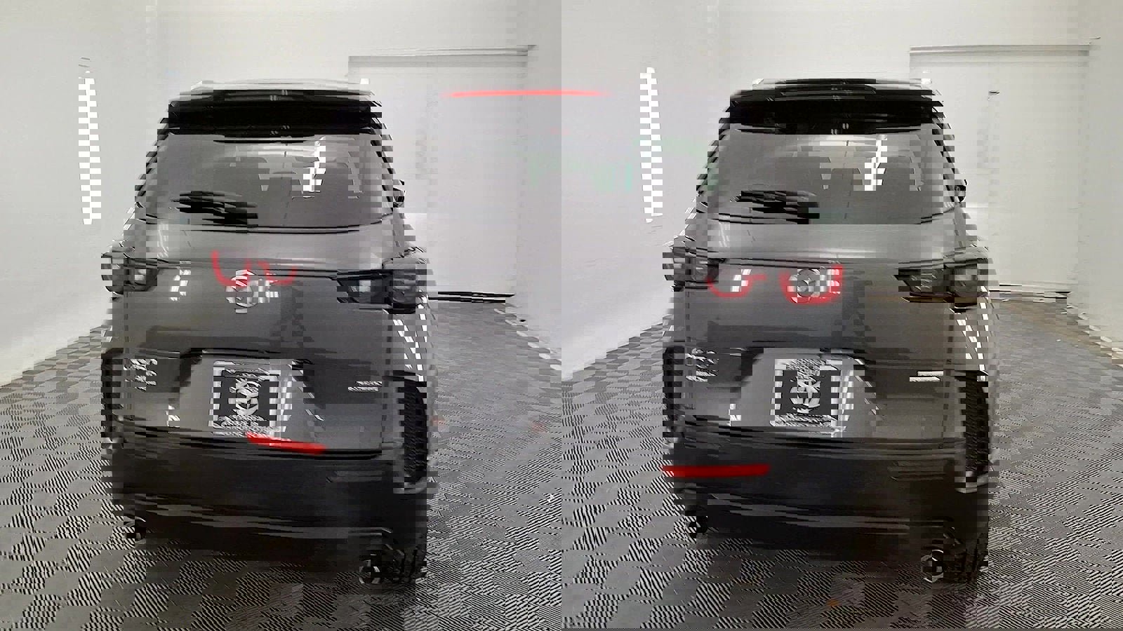 Used 2025 MAZDA CX-50 AWD 2.5 S w/ Preferred Package image 3