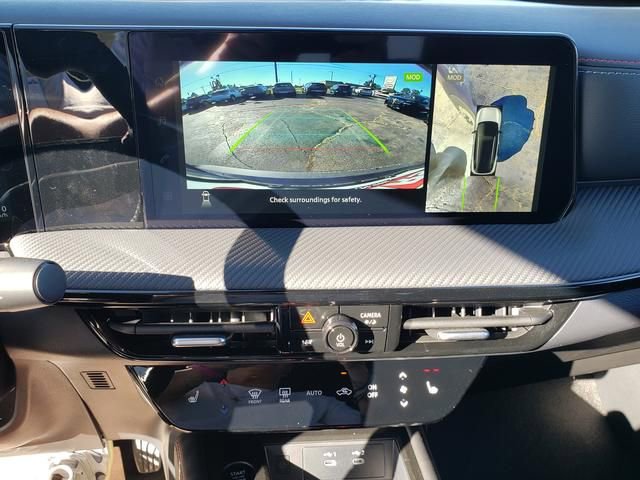 New 2026 Nissan Kicks SR w/ Cold Weather Package image 19