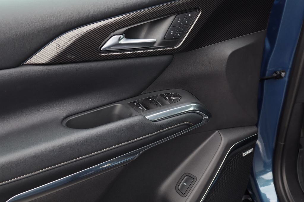 Certified 2025 Chevrolet Traverse High Country w/ LPO, Floor Liner Package FWD image 21