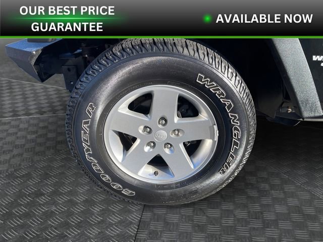 Used 2012 Jeep Wrangler Unlimited Sport image 27