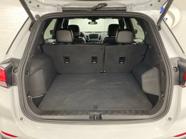 Used 2024 Chevrolet Equinox RS w/ RS Leather Package AWD/4WD image 8