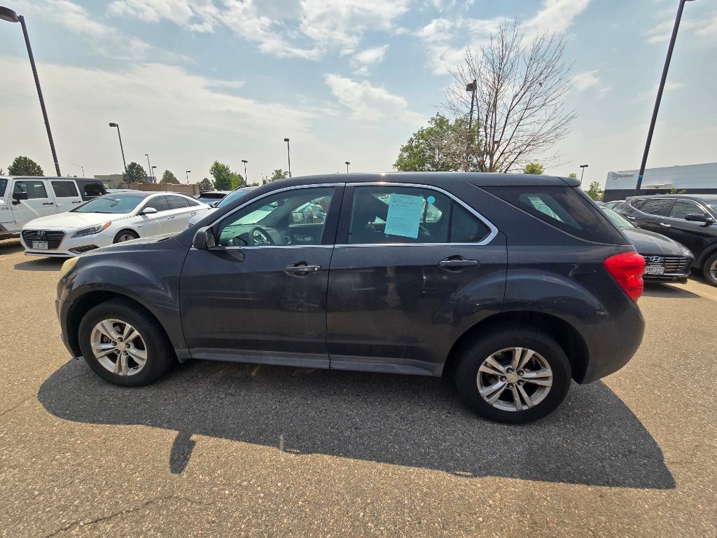 Used 2013 Chevrolet Equinox LS FWD image 2