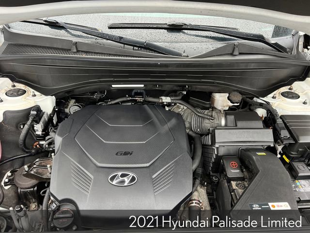 Used 2021 Hyundai Palisade Limited w/ Winter Package image 39