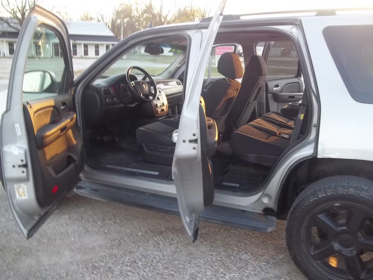 Used 2007 Chevrolet Tahoe LT image 7
