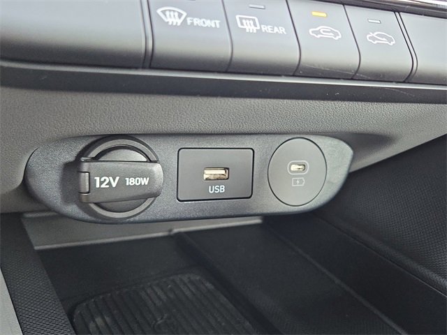 New 2025 Hyundai Elantra SEL image 15