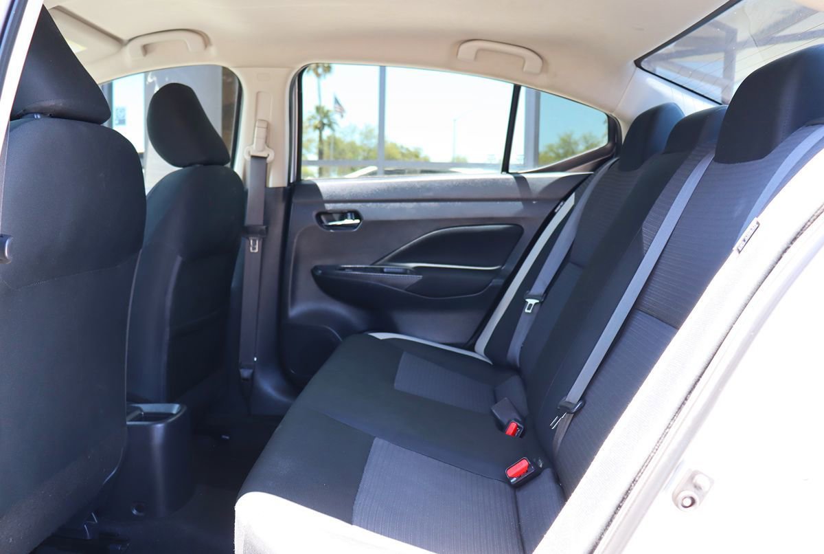 Used 2021 Nissan Versa SV FWD image 30