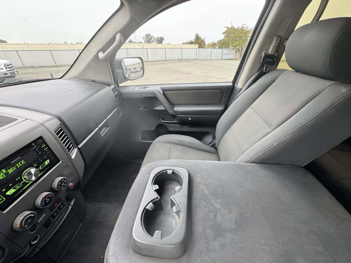 Used 2012 Nissan Titan S image 29