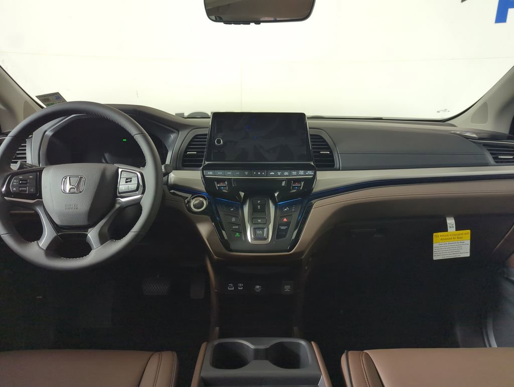 New 2026 Honda Odyssey Touring image 14