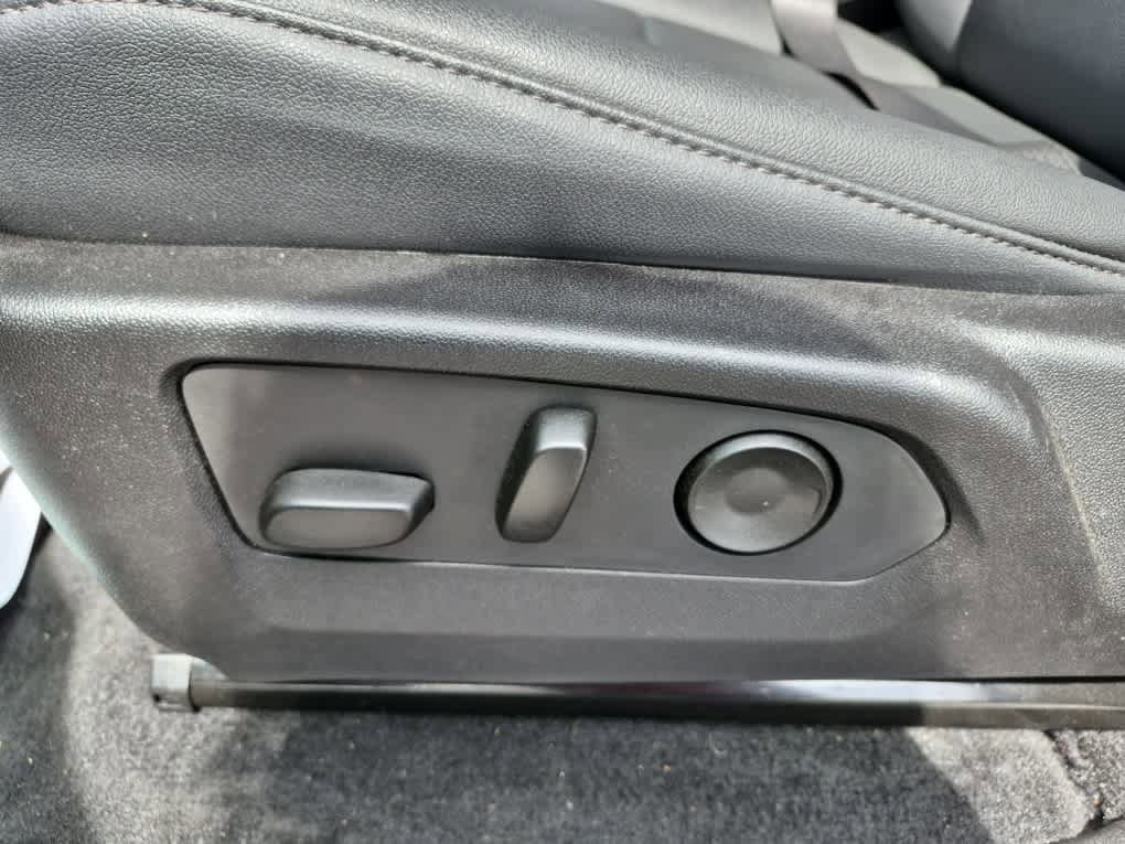 New 2026 Chevrolet Colorado Trail Boss AWD/4WD image 14