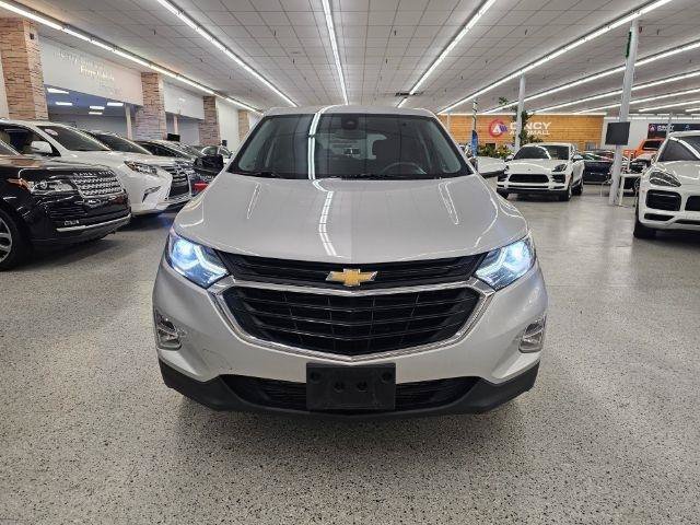 Used 2020 Chevrolet Equinox LT w/ Driver Convenience Package FWD image 3