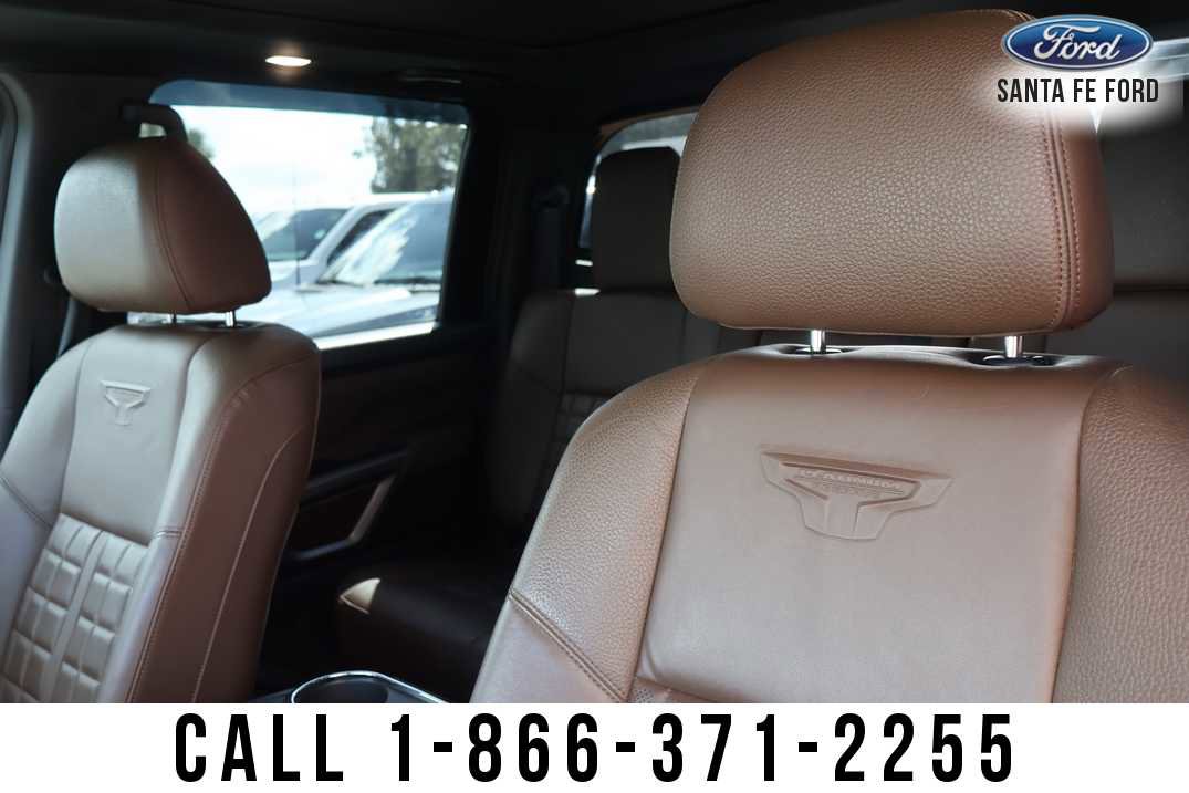 Used 2024 Nissan Titan Platinum Reserve w/ Moonroof Package RWD image 17