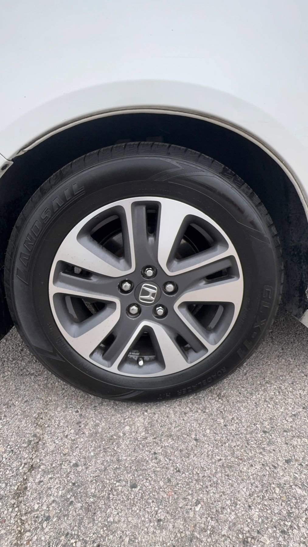 Used 2014 Honda Odyssey Touring Elite image 28