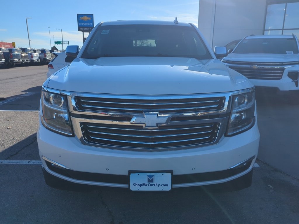 Used 2017 Chevrolet Suburban Premier image 3