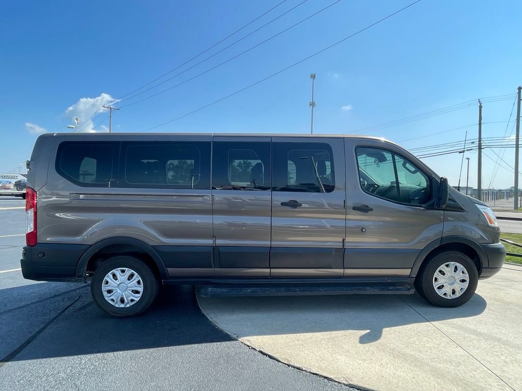Used 2019 Ford Transit 350 XLT RWD image 9