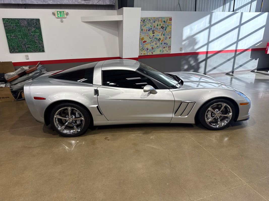 Used 2012 Chevrolet Corvette Grand Sport w/ 3LT Preferred Equipment Group image 32