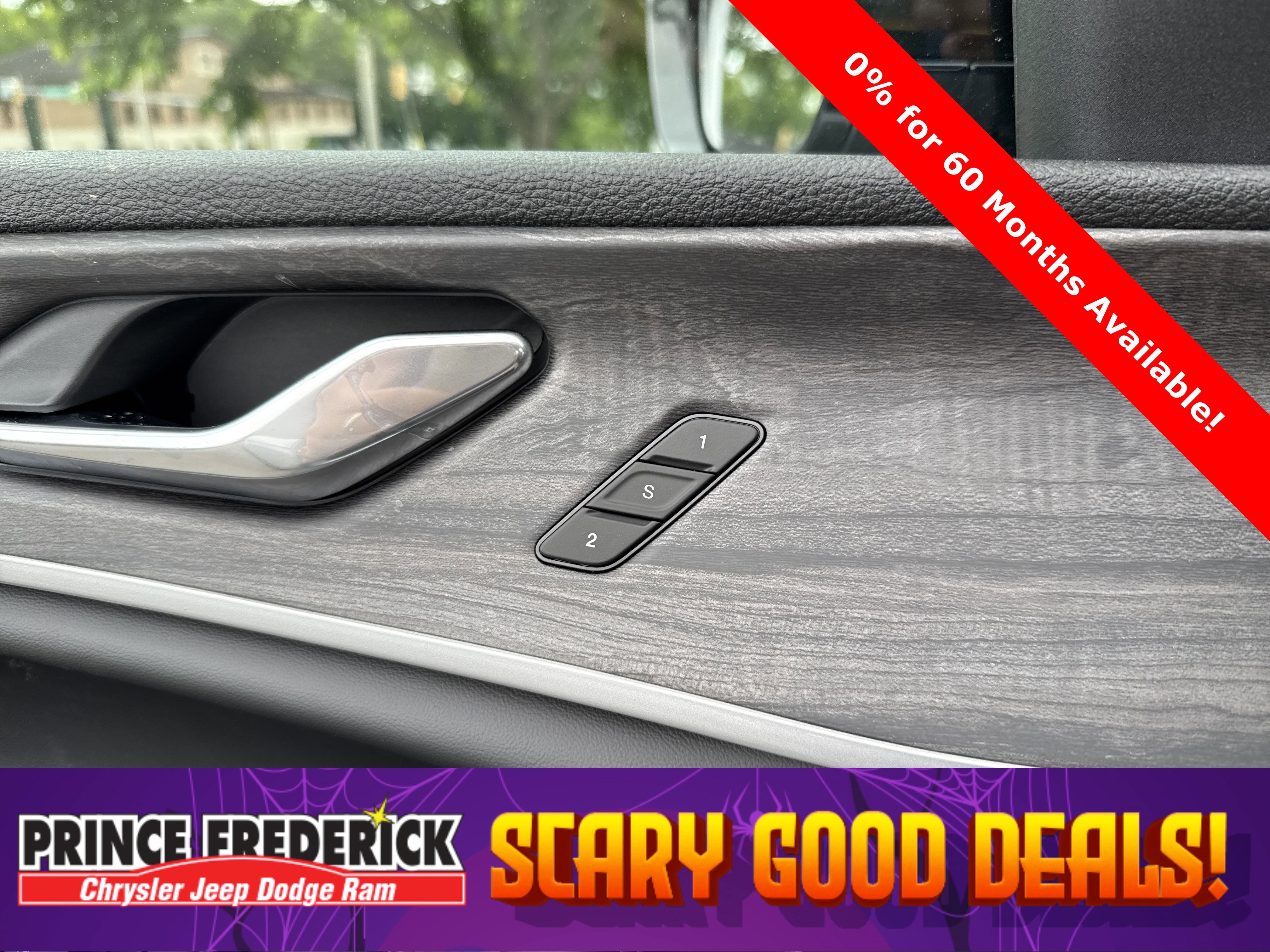 New 2025 Jeep Grand Cherokee L Limited w/ Black Appearance Package image 35