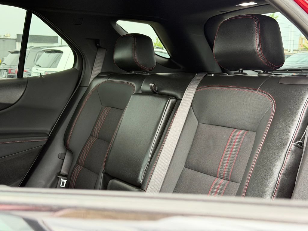 Used 2024 Chevrolet Equinox RS w/ LPO, Floor Liner Package FWD image 26