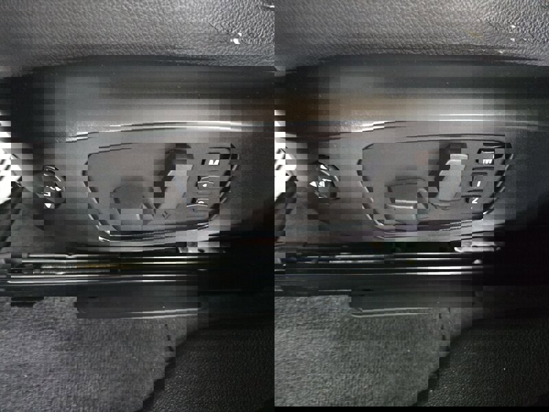 Used 2011 BMW X3 xDrive28i image 18