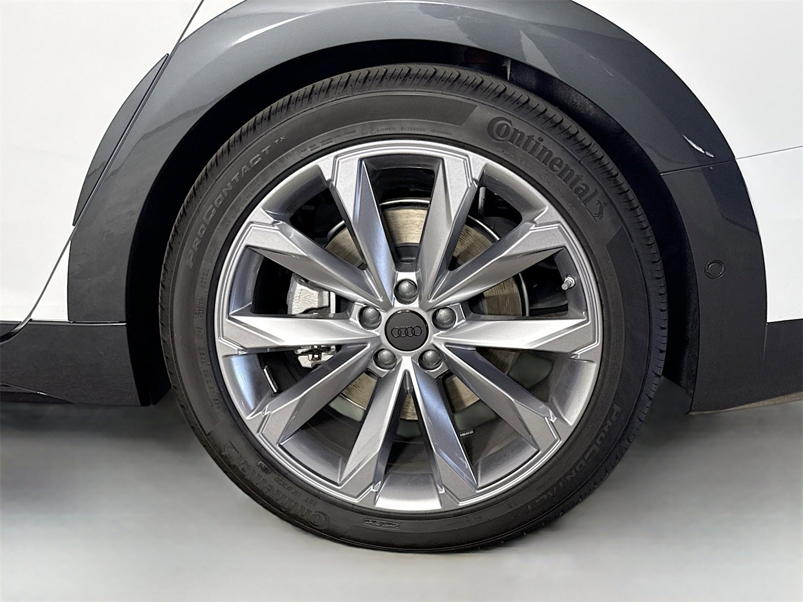 New 2026 Audi A6 Premium Plus image 33