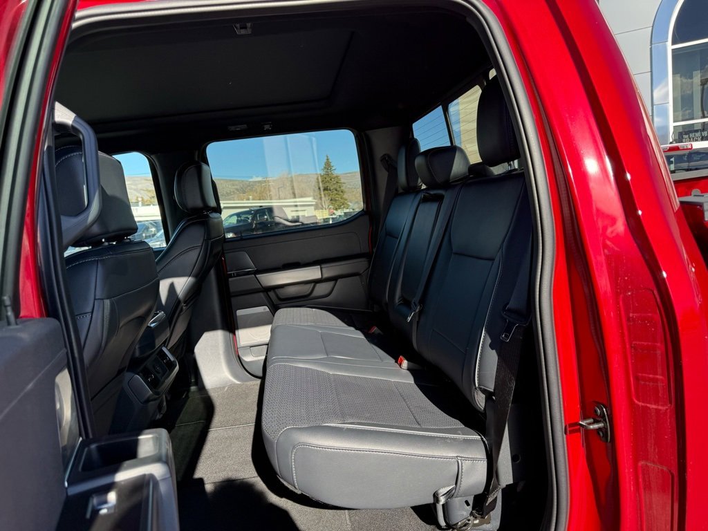 Used 2025 Ford F150 Lariat image 14