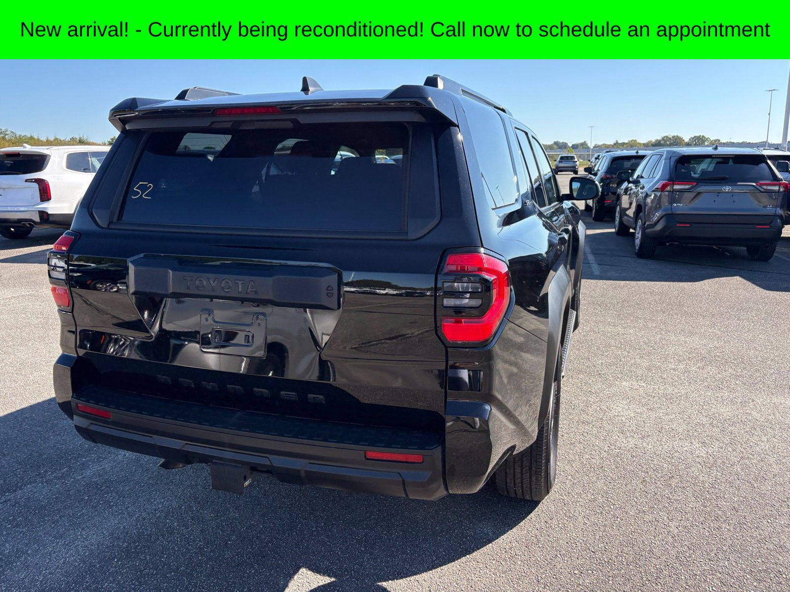 Used 2025 Toyota 4Runner SR5 AWD/4WD image 6