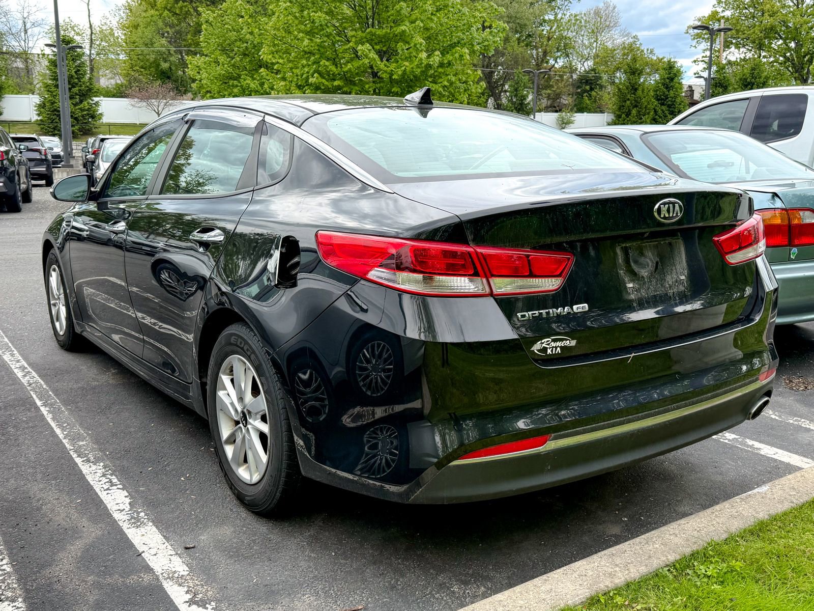 Used 2017 Kia Optima LX FWD image 4