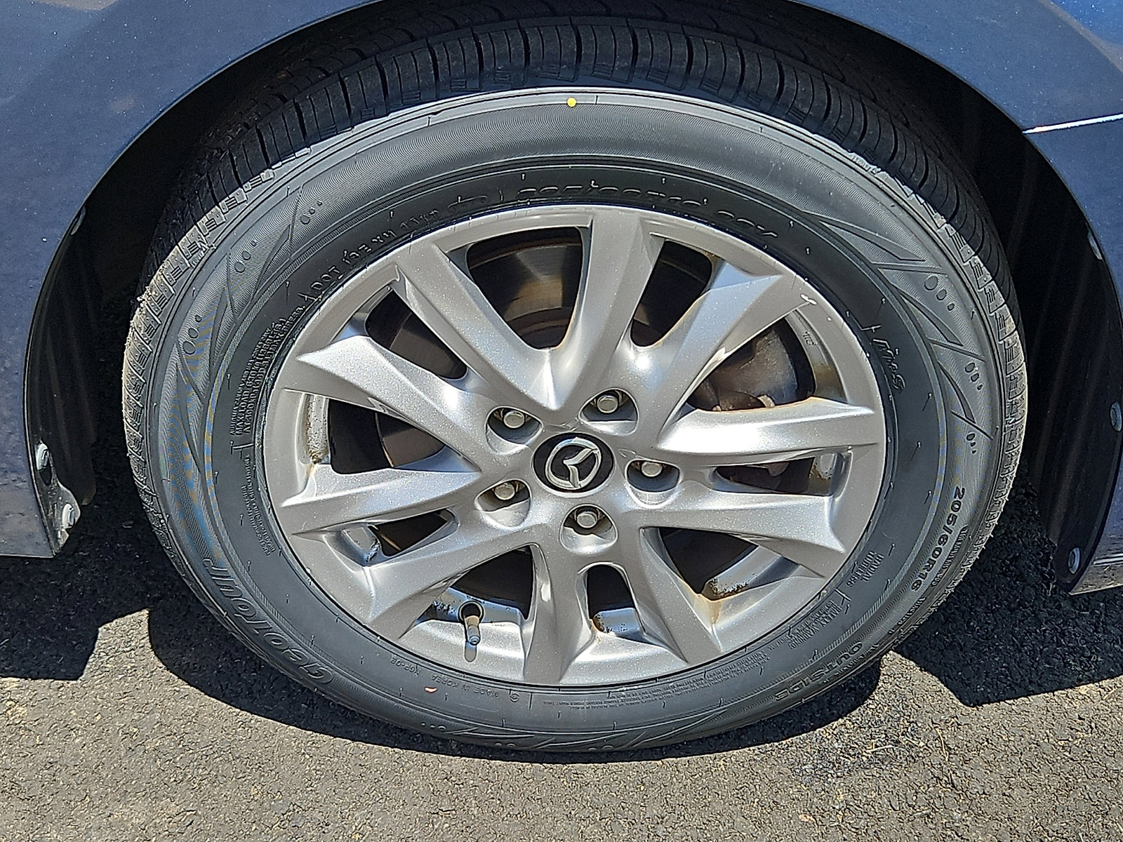 Used 2017 MAZDA MAZDA3 Sport w/ Preferred Equipment Package FWD image 8