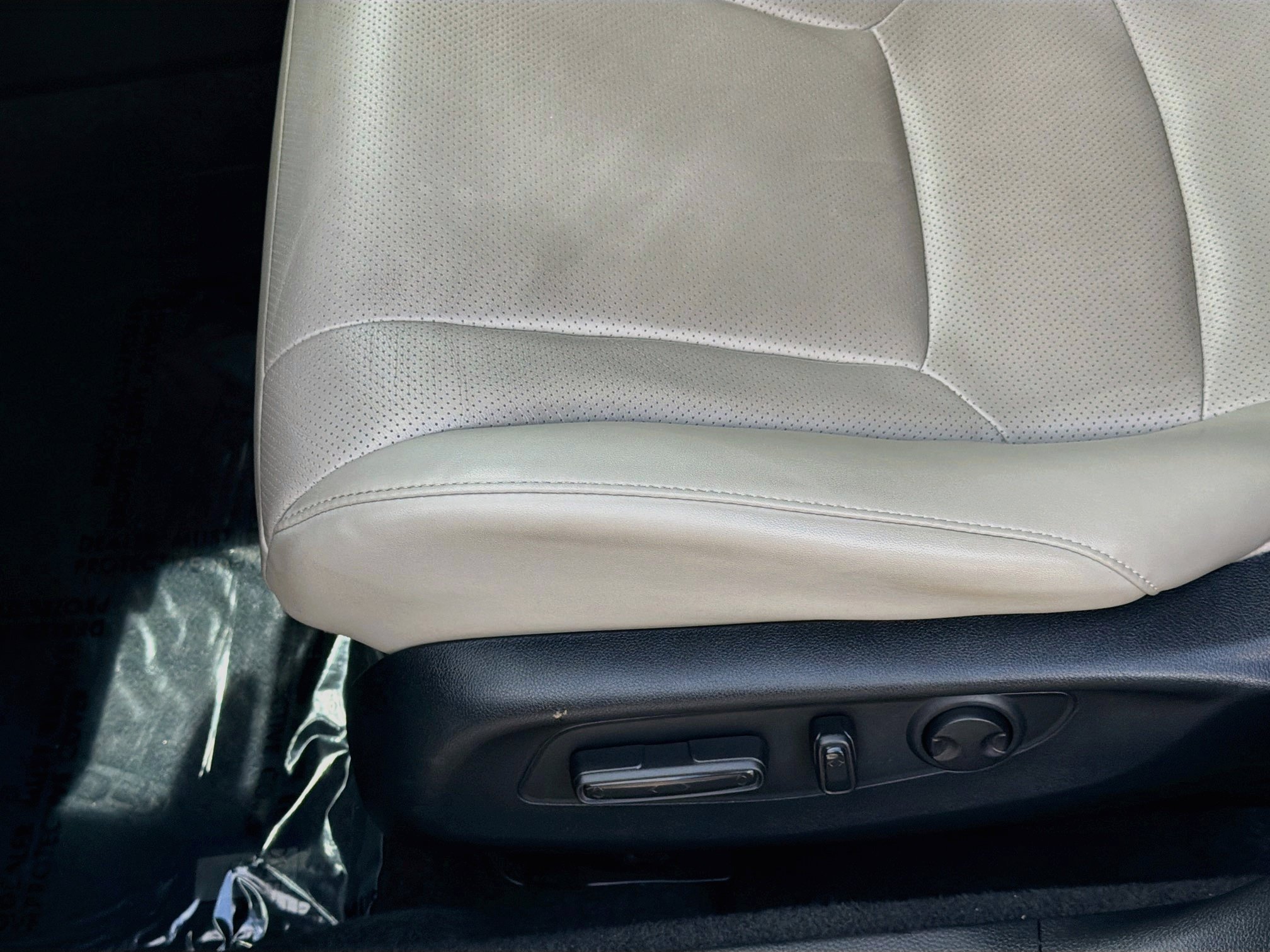 Used 2024 Honda Accord EX-L image 17