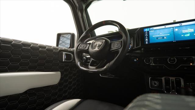 Used 2025 Jeep Gladiator Sport image 20