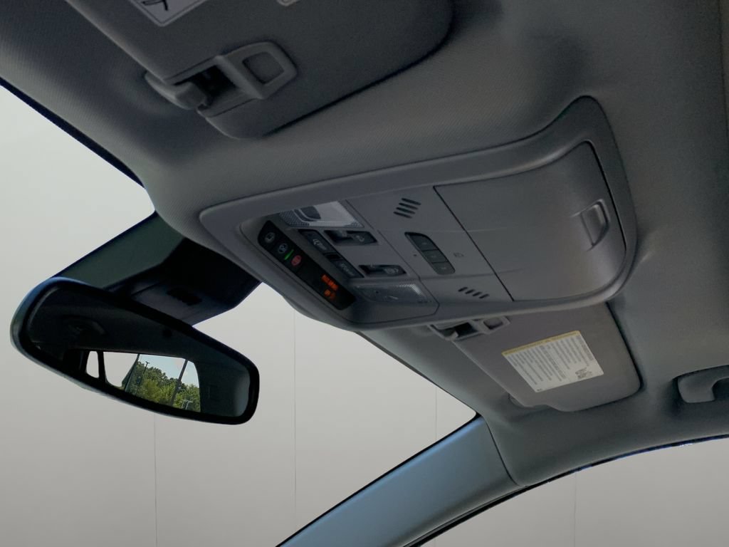 Used 2022 GMC Terrain SLT FWD image 31
