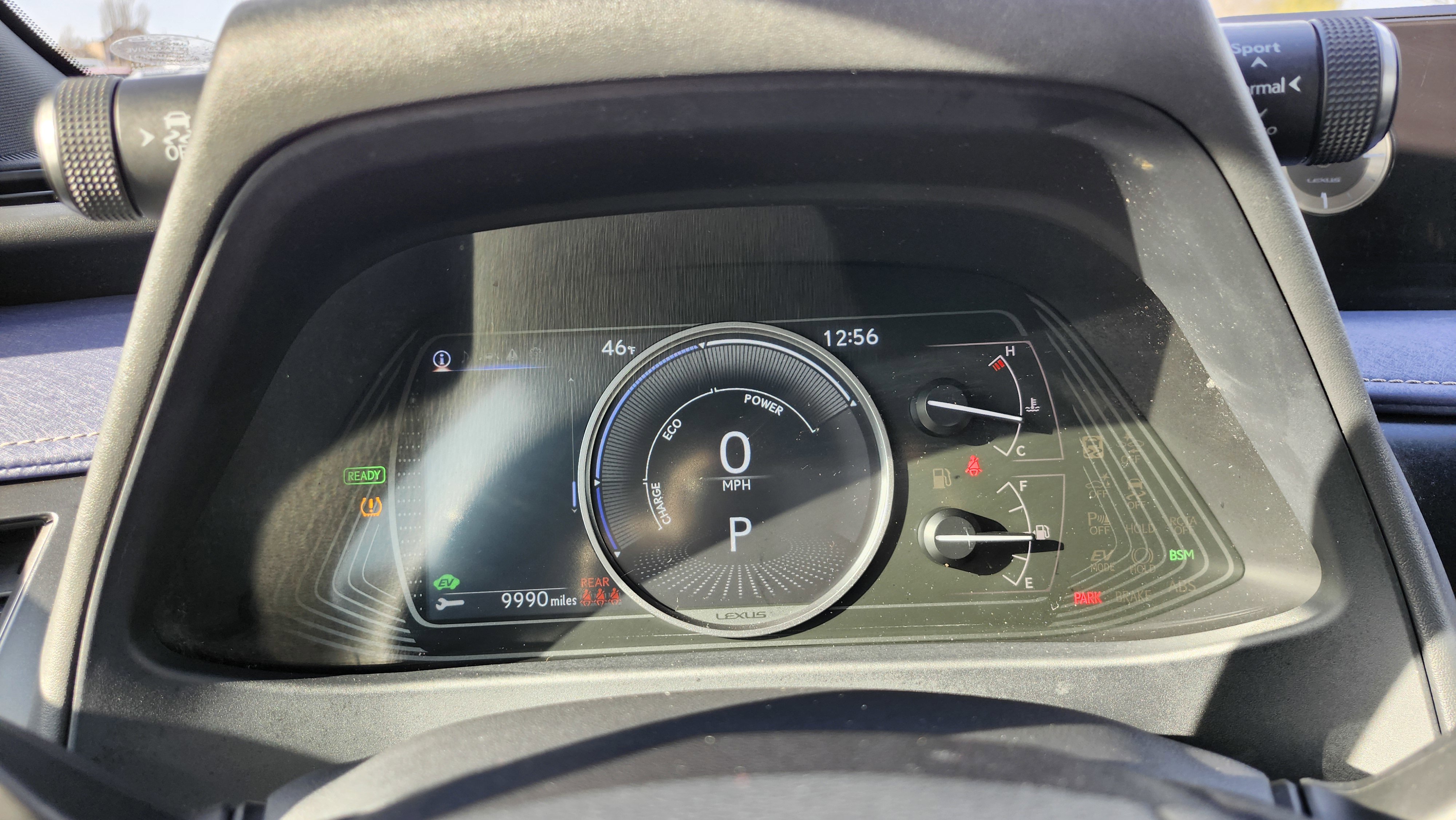 Used 2022 Lexus UX 250h w/ Premium Package image 30