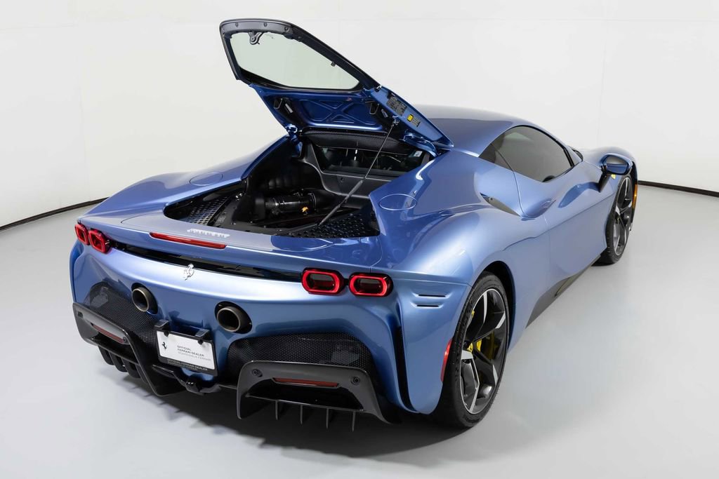 Used 2022 Ferrari SF90 Stradale image 16