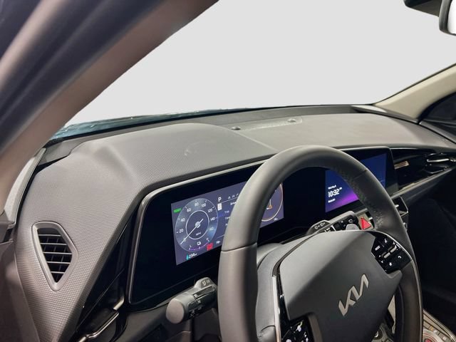 New 2026 Kia Niro Wind FWD image 9