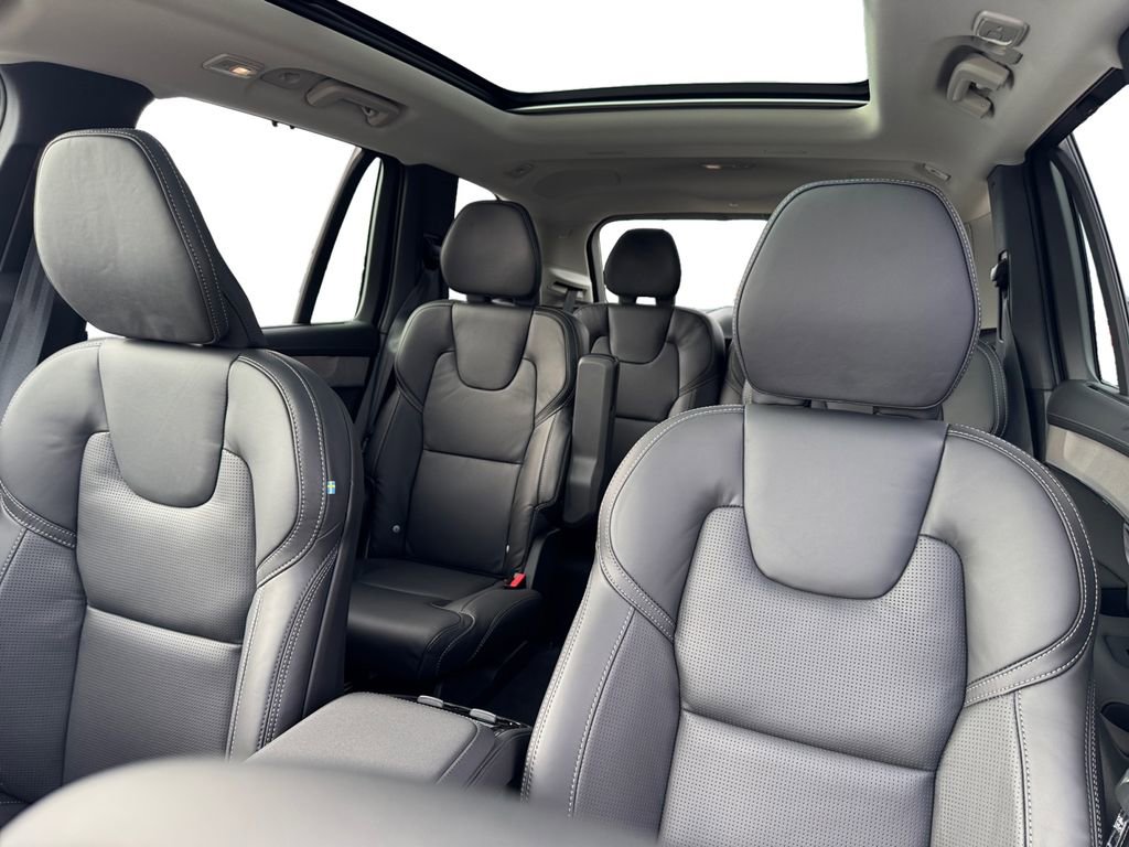 New 2026 Volvo XC90 T8 Ultra w/ Protection Package Premier image 23