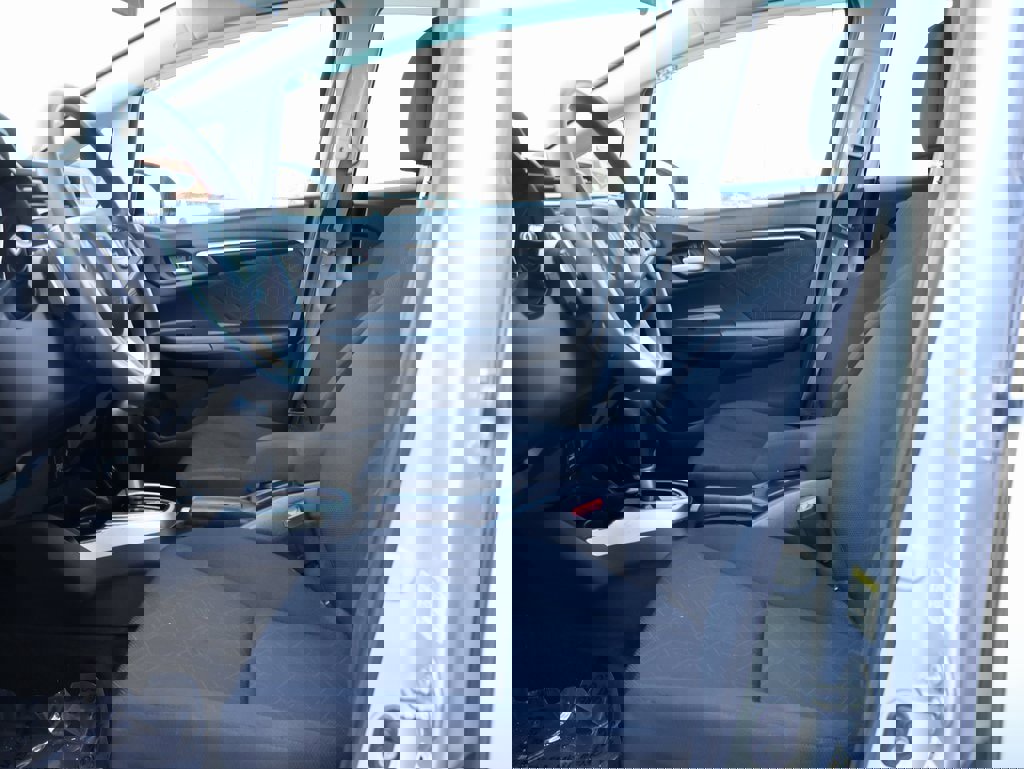 Used 2015 Honda Fit image 23