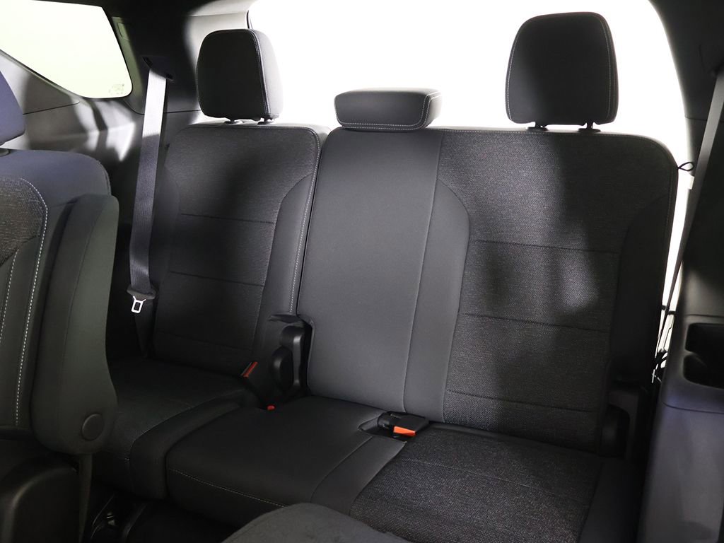 Used 2026 Chevrolet Traverse LT w/ Driver Confidence Package image 37