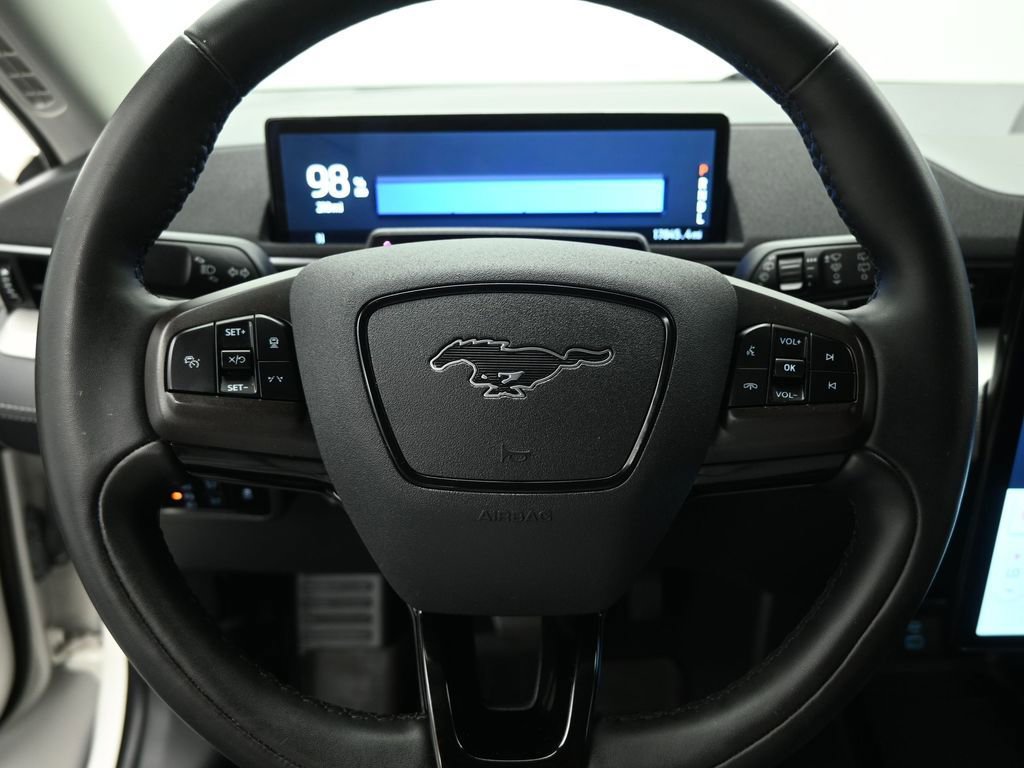 Certified 2023 Ford Mustang Mach-E Select image 13