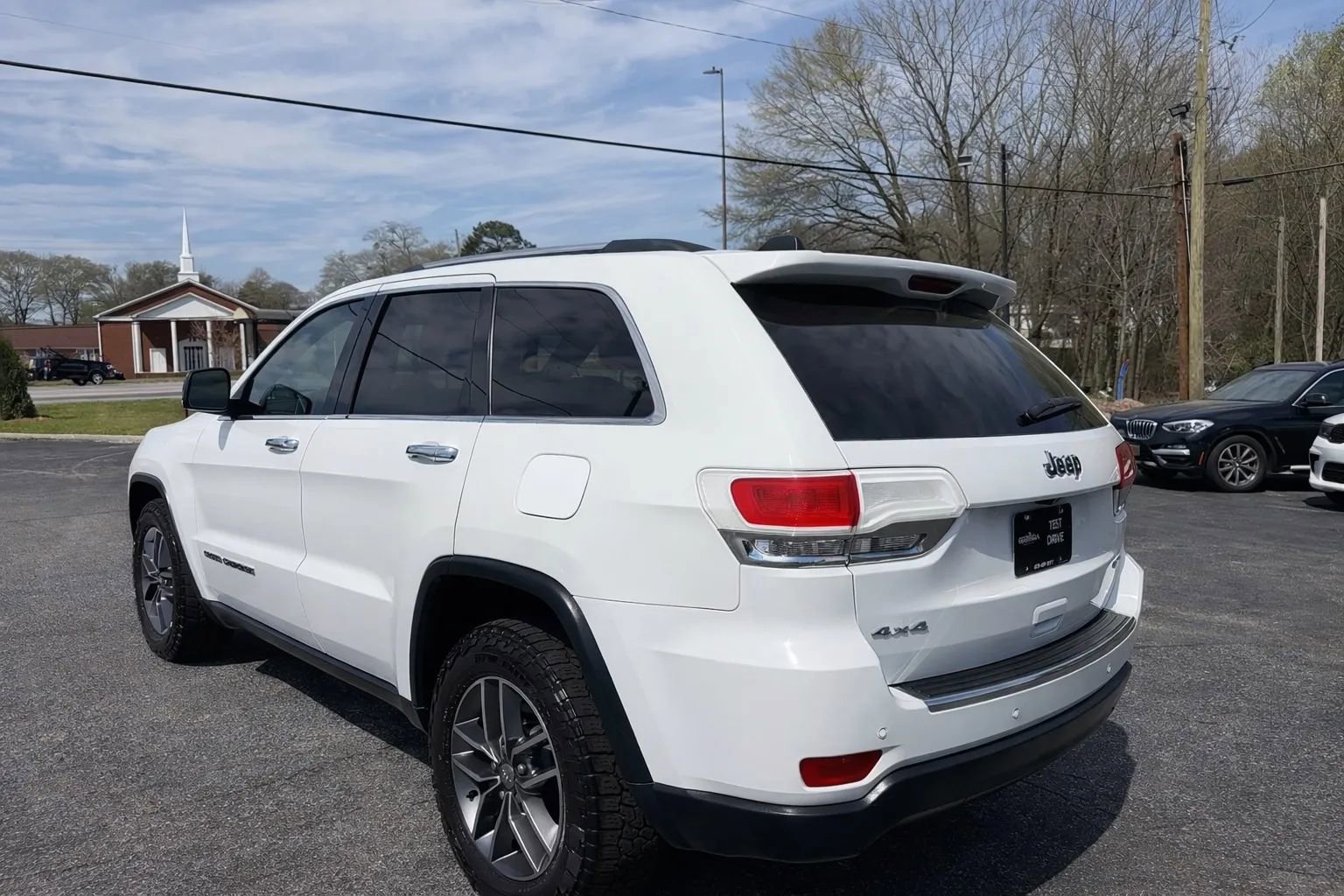 Used 2017 Jeep Grand Cherokee Limited AWD/4WD image 5