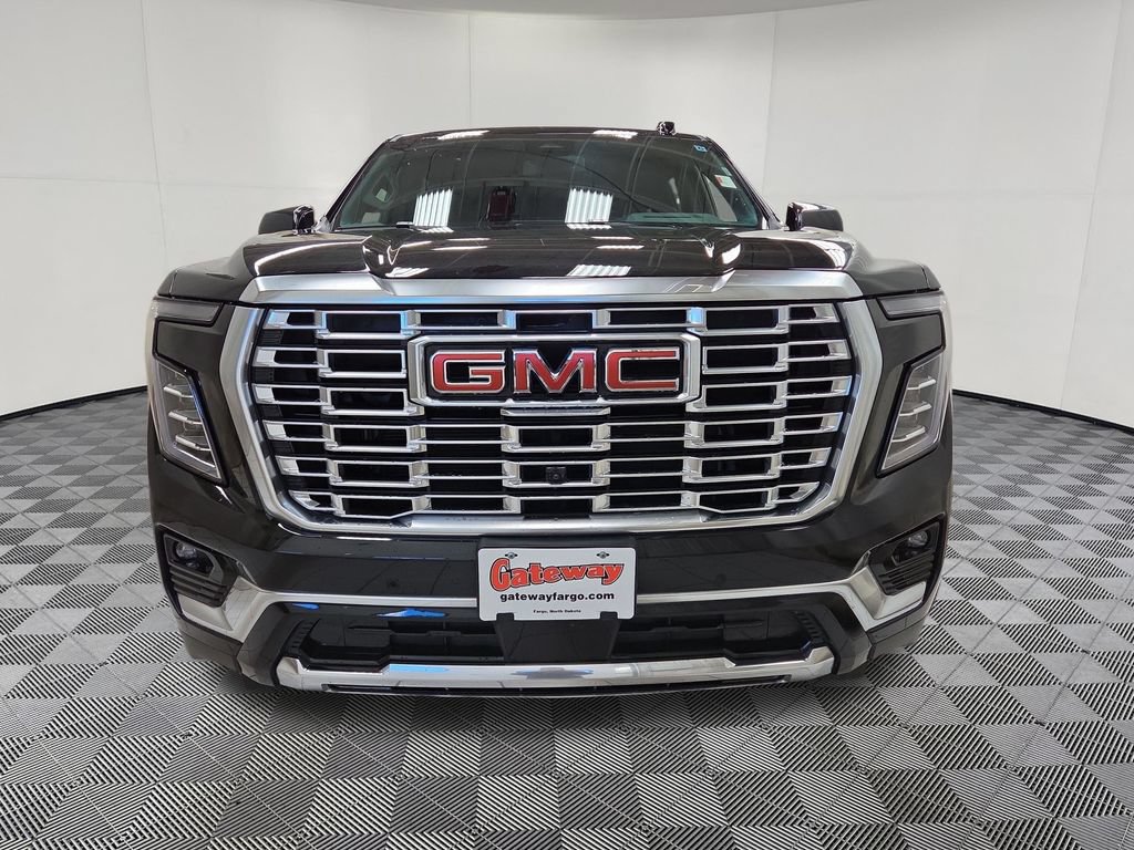 Used 2025 GMC Yukon XL Denali AWD/4WD image 5