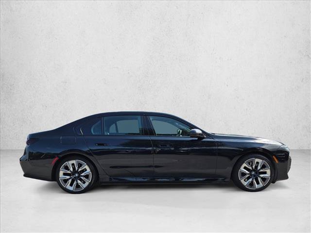 Certified 2024 BMW i7 eDrive50 w/ M Sport Package RWD image 4
