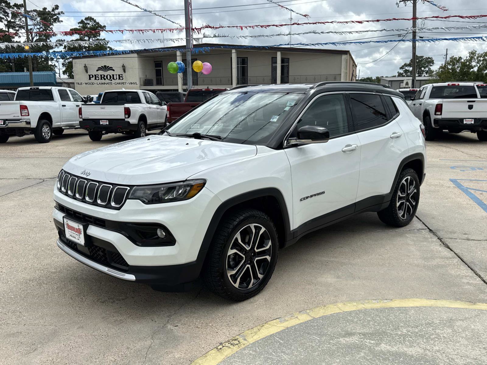 Used 2022 Jeep Compass Limited AWD/4WD image 3